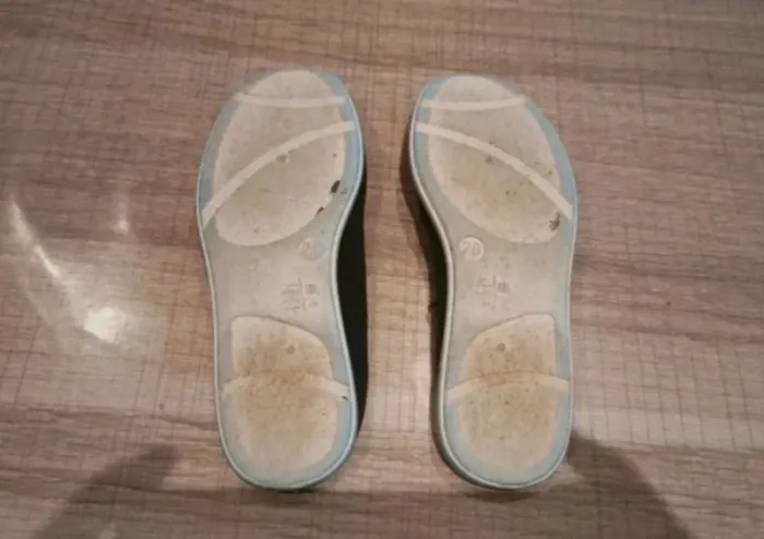 Ballerines de gym idéal école pointure 28 - photo numéro 2