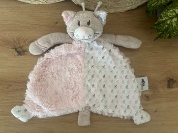 Doudou plat chat rose beige attache sucette babiage