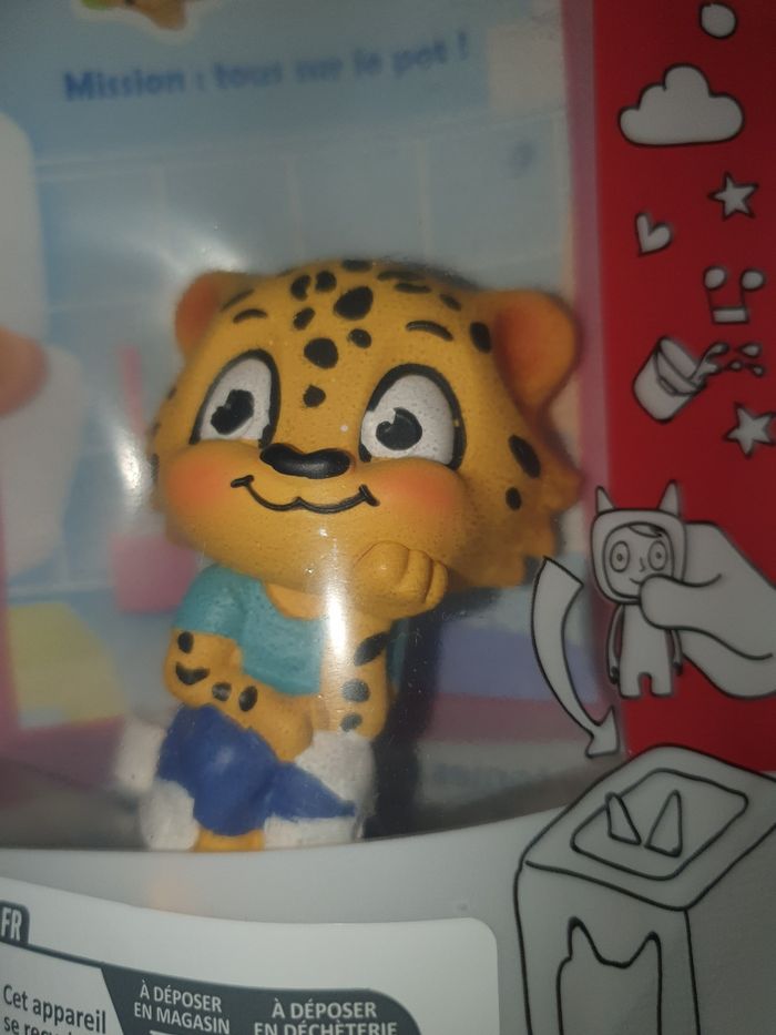 Tonies Leo sur le pot - photo numéro 3