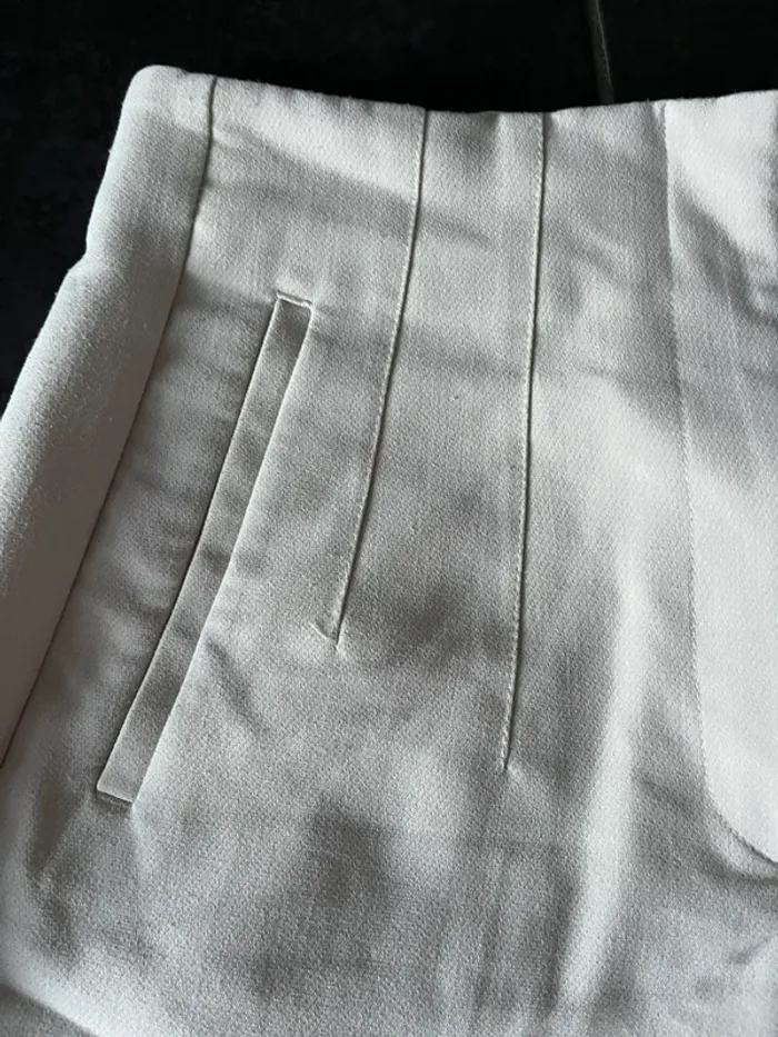 Pantalon Zara blanc cassé - photo numéro 3