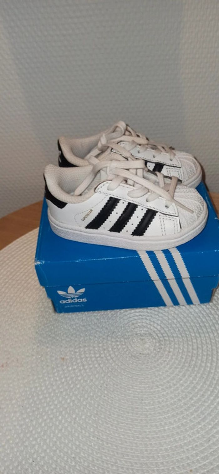 Baskets adidas superstar - photo numéro 3