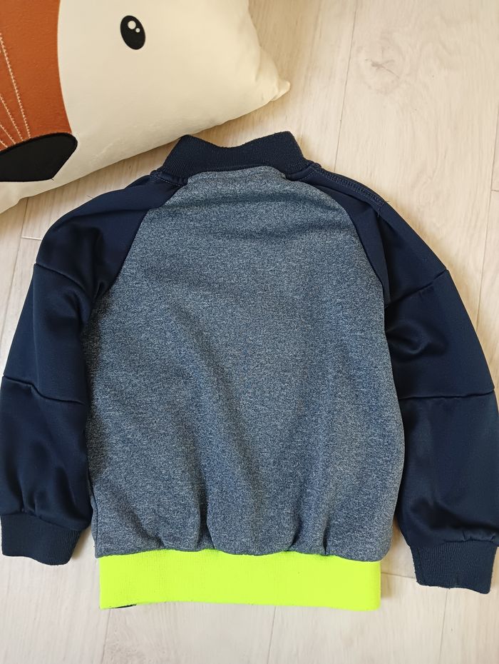 Sweat/Veste garçon taille 3ans - photo numéro 8
