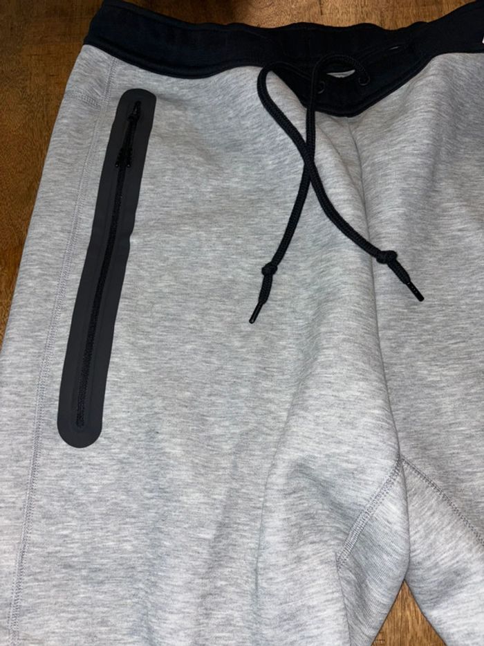 Jogging Nike Tech T.XL Neuf - photo numéro 2