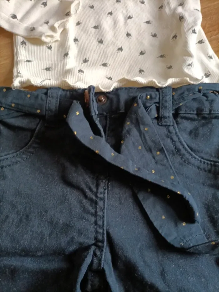 Ensemble t-shirt manches longues côtelé et jeans noir ceinture 12 mois - photo numéro 4