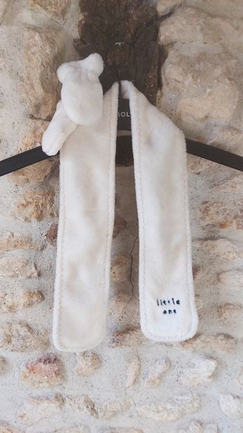 Écharpe + moufle bébé Kiabi