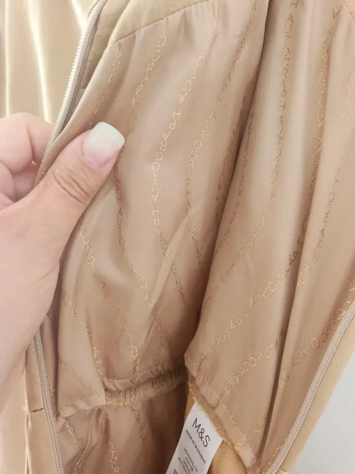 Combinaison beige or Autograph – Taille 38 Neuve avec étiquette - photo numéro 6