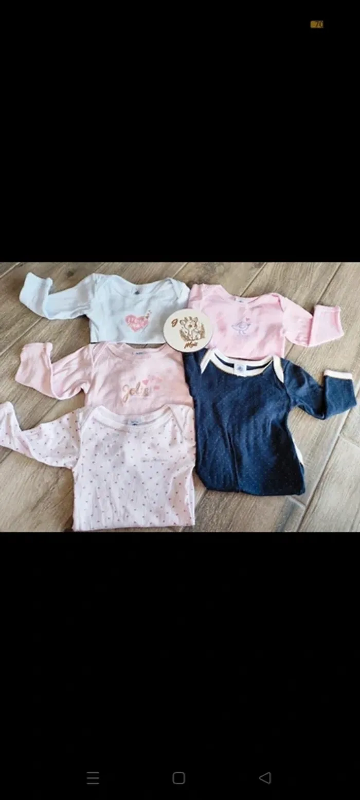 Magnifique lot de body petit bateau manche longue à paillettes