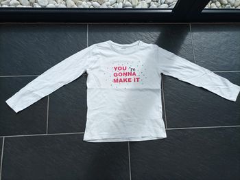 Joli tee-shirt manches longues fille 12 ans (150 cm)