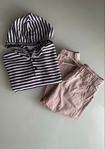 Ensemble pantalon jogger et pull