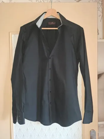 Chemise homme noire Torrente comme neuve slim 39/40