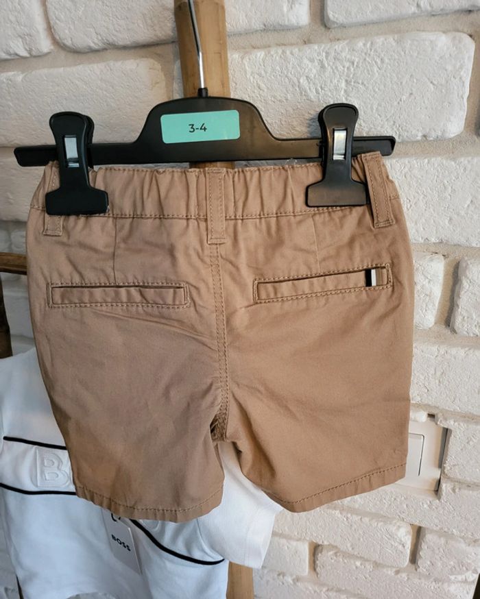 Short BOSS marron taille 12 mois ,porté 1 fois - photo numéro 6