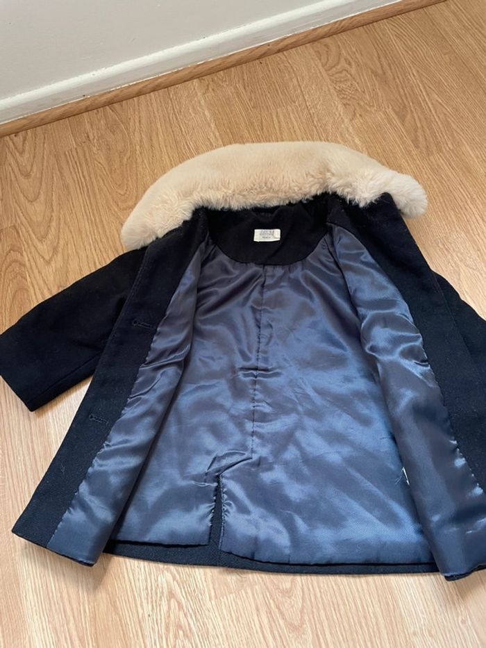 Joli manteau - photo numéro 3