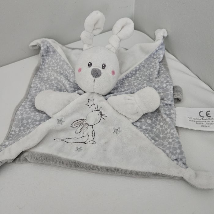 Doudou lapin kiabi blanc gris