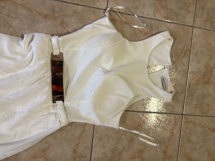 Robe de soirée crème - photo numéro 2