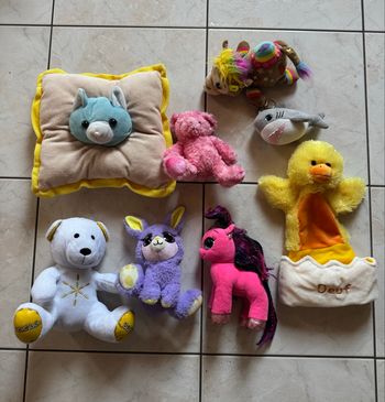 Lot de 8 peluches