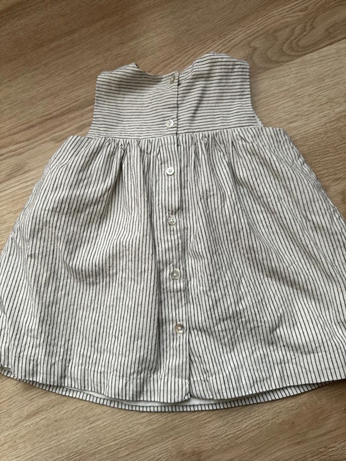 Robe 6 mois - photo numéro 6