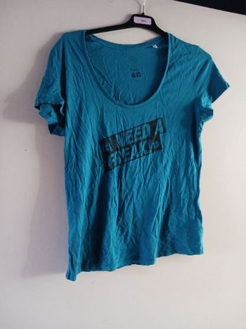 Haut bleu et noir taille 42/44