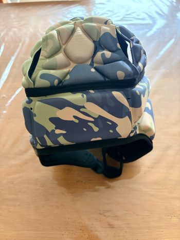 🛡️ Neuf – Casque de protection rugby – Couleur militaire 🛡️
