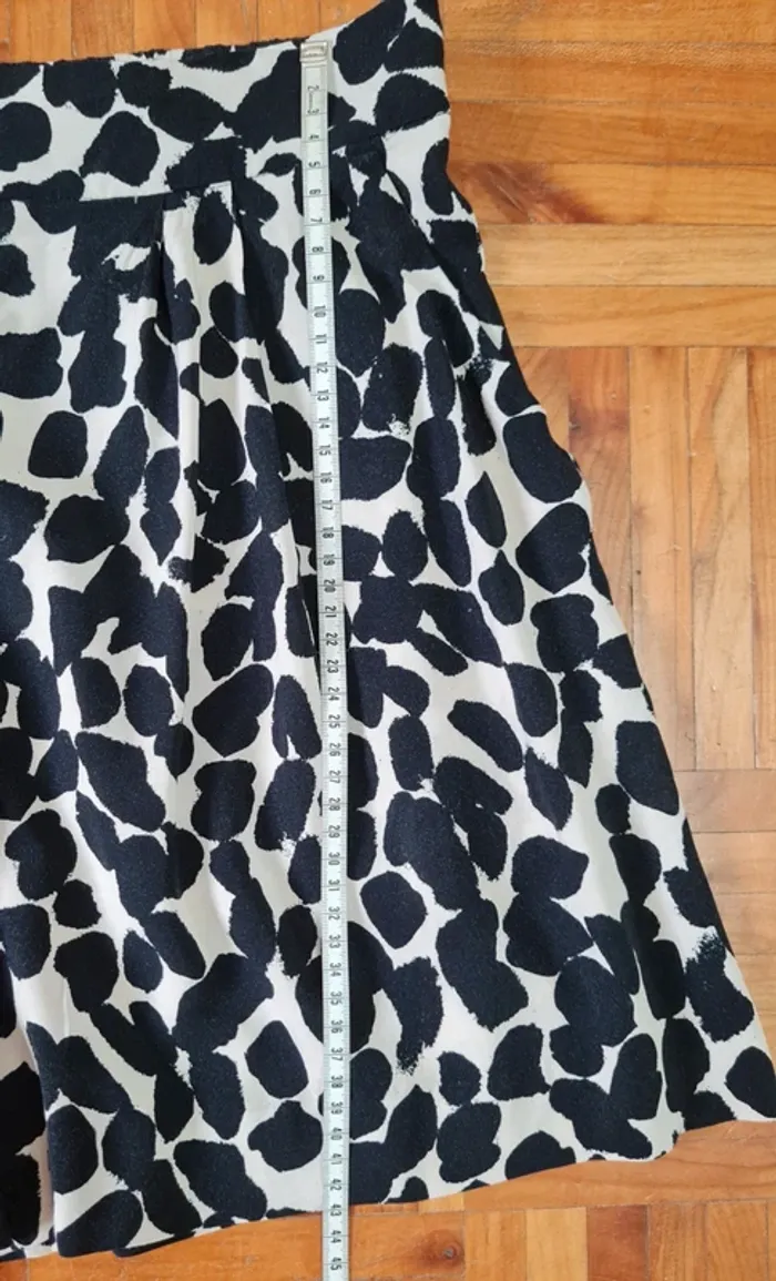 Short femme H&M T40 - photo numéro 9