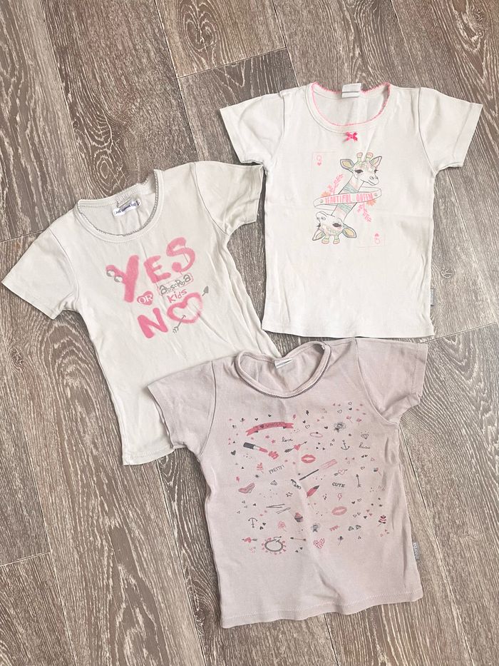 Lot de 3 T-shirts en 4 ans (Absorba)