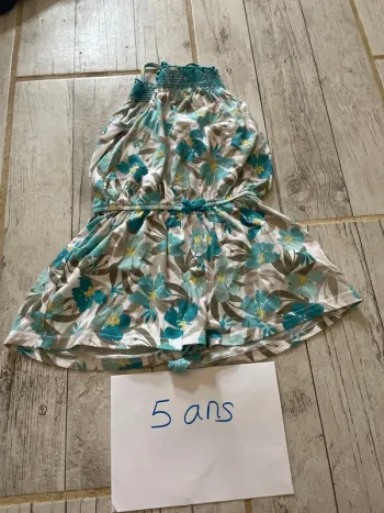 Très jolie combi short été 5 ans