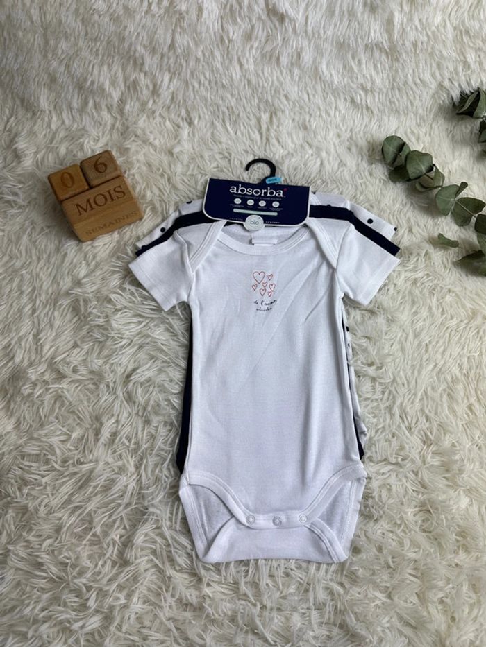 Lot de 3 bodies Absorba taille 6 mois