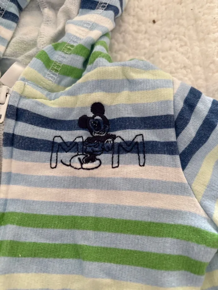 Veste Mickey mouse Disney baby 3/6 mois - photo numéro 2