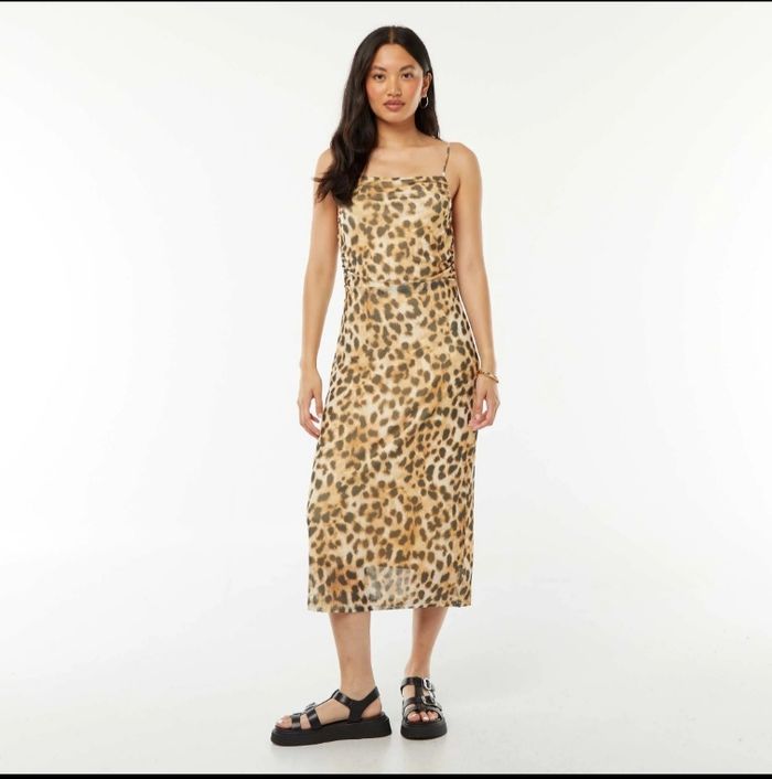 Robe femme - photo numéro 4