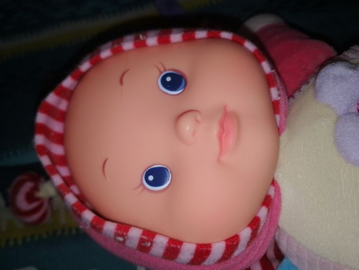 Poupon papillon coloré - photo numéro 2