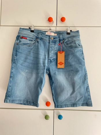 Short en jean Lee Cooper neuf taille 42
