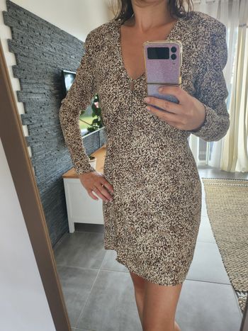 Magnifique robe portefeuille beige léopard Zara