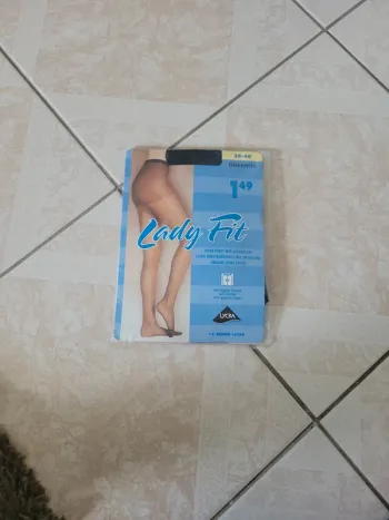 Collant 38/40 neuf