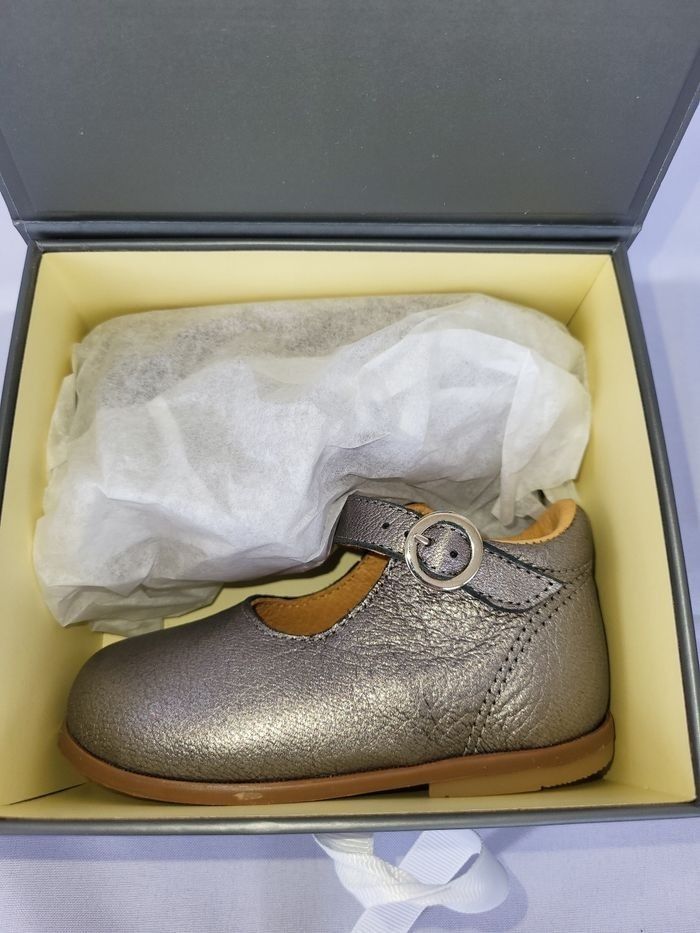 Chaussures charles IX fille en cuir argent Point 20 Made in France 🇨🇵 - photo numéro 3