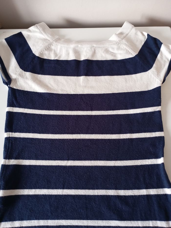 Tee-shirt pull marin. Manches courtes. TS/38.. Viscose polyamide.Morgan. Très bon état. - photo numéro 4