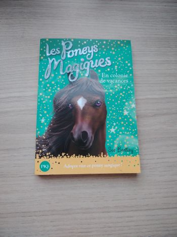 Livre Les Poneys Magiques de Sue Bentley