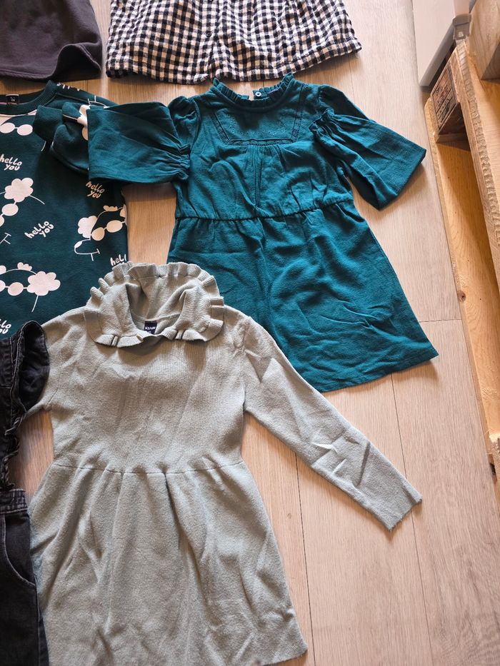 Lot robes kiabi 4 ans - photo numéro 3