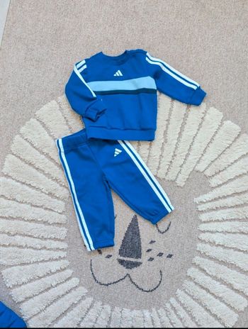 Ensemble Adidas bébé 9 12 mois 74cms 