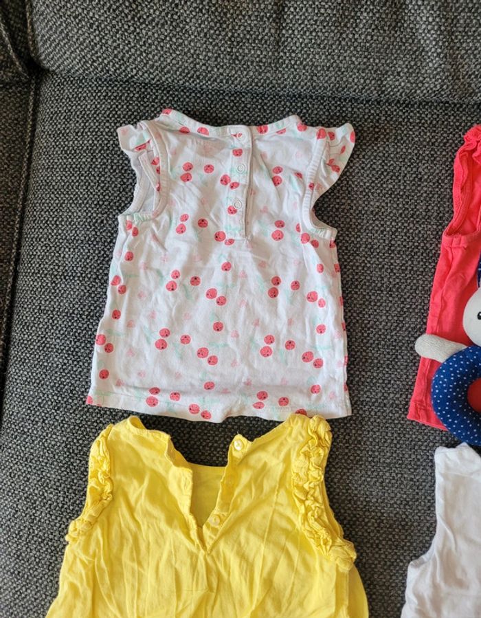 Lot 6 débardeurs 12 mois - photo numéro 11