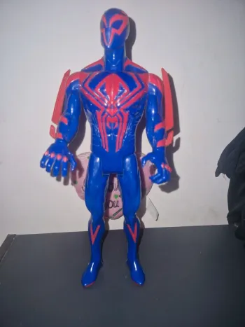 Figurine hasbro spiderman 2052