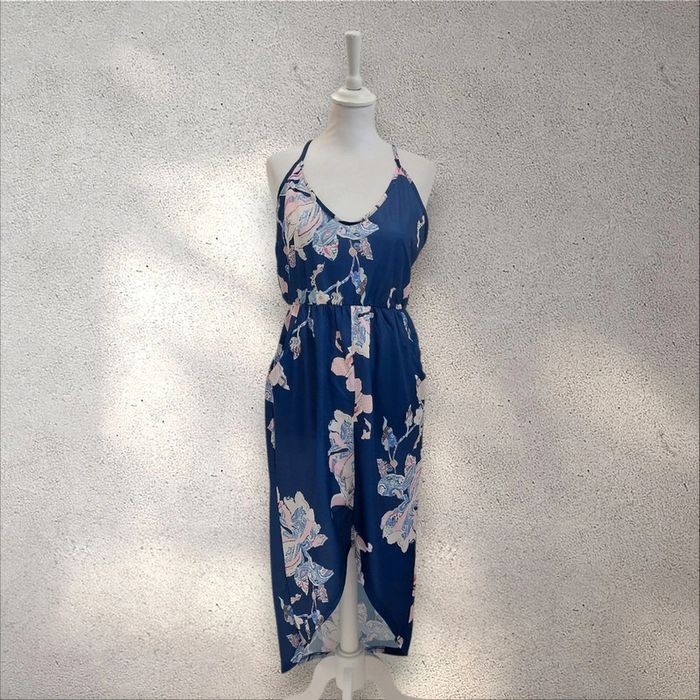 Robe longue asymétrique bretelles croisées imprimée - photo numéro 2
