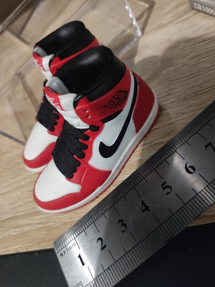 Basket Jordan one collector - photo numéro 4