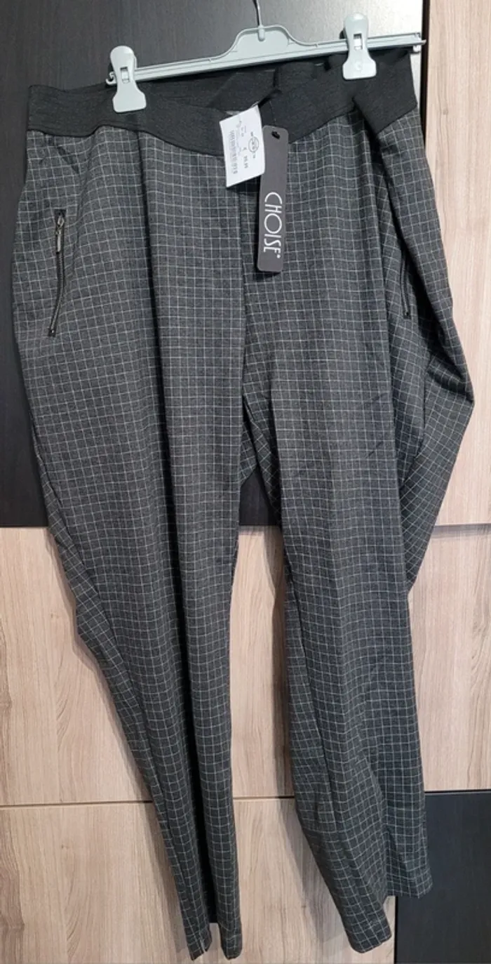 Très beau pantalon fluide