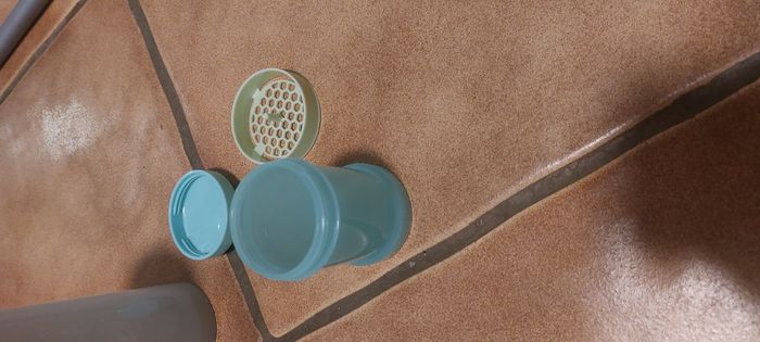 Lot biberon twishake - photo numéro 2