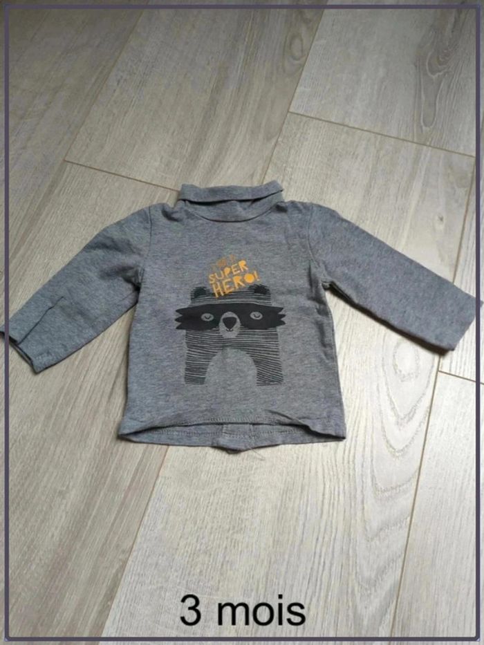 T shirt col roulé 3 mois