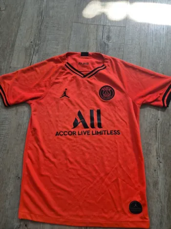 Maillot de foot enfant Jordan PSG orange