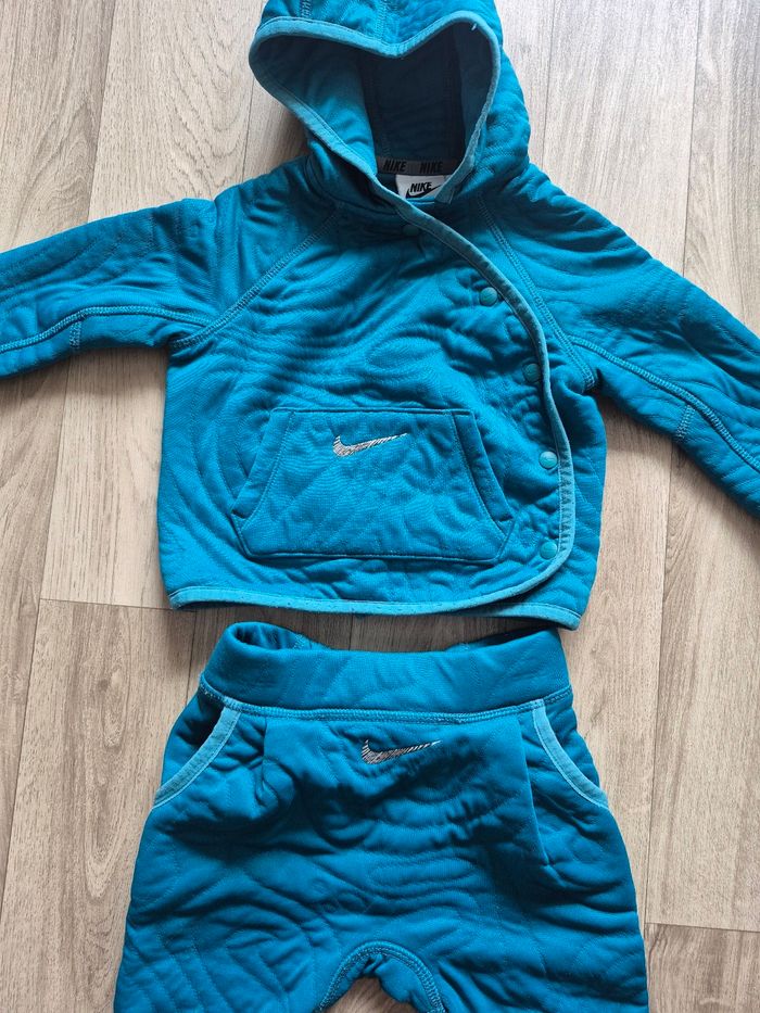 Ensemble Nike - photo numéro 2