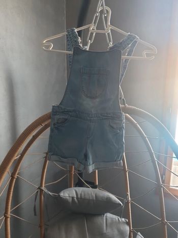 Short a bretelle tape a l oeil