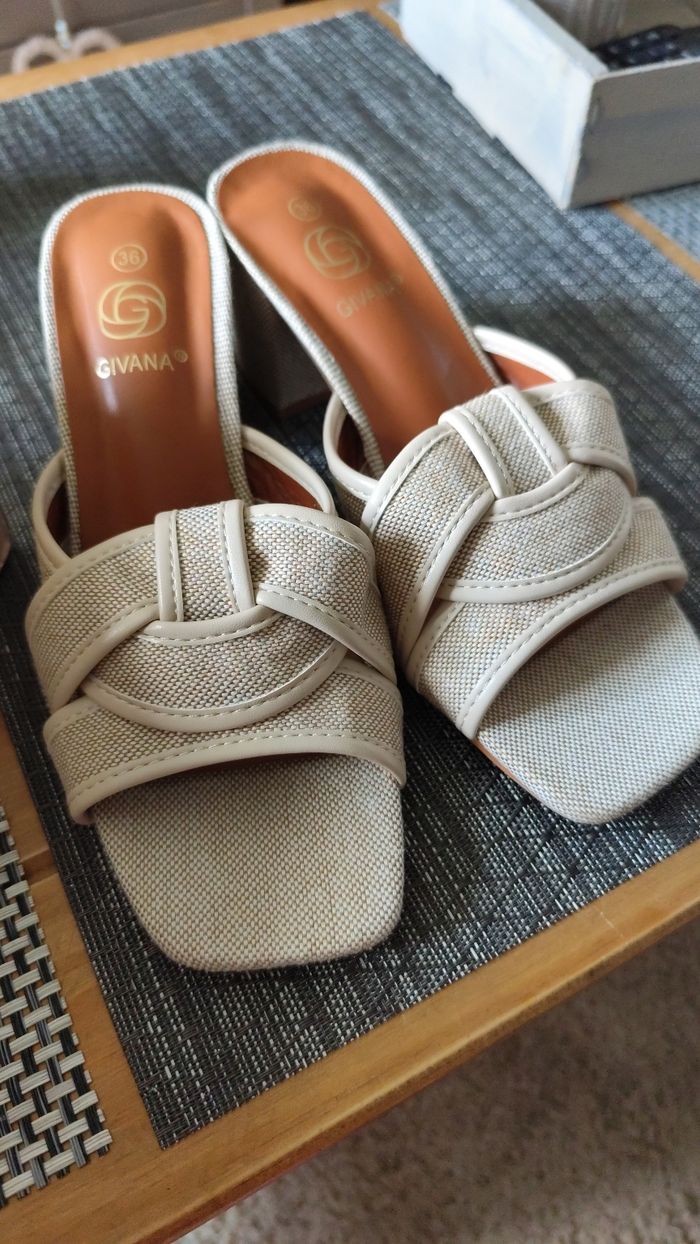Mules talons carrés