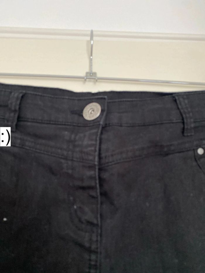 M&S jupe courte noire 46 - photo numéro 3