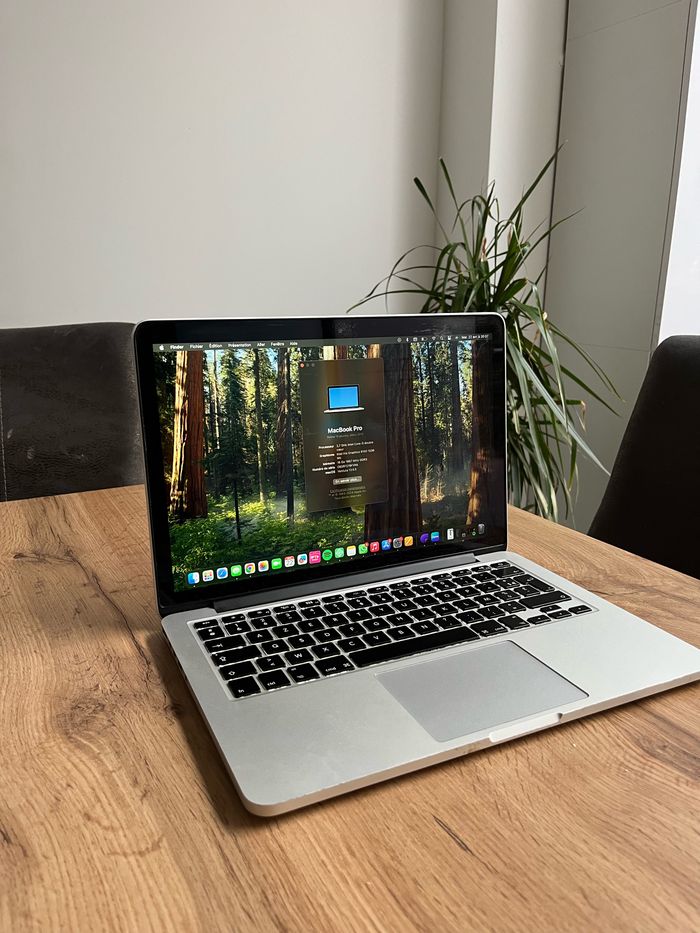 💻 MacBook Pro 13” – Fin 2015 – 16 Go RAM / SSD 256 Go – Très bon état